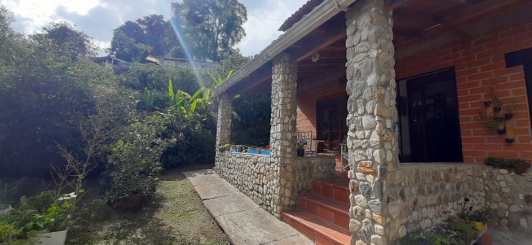 Beautiful Houses - 2 Casas en Venta en La Estrella